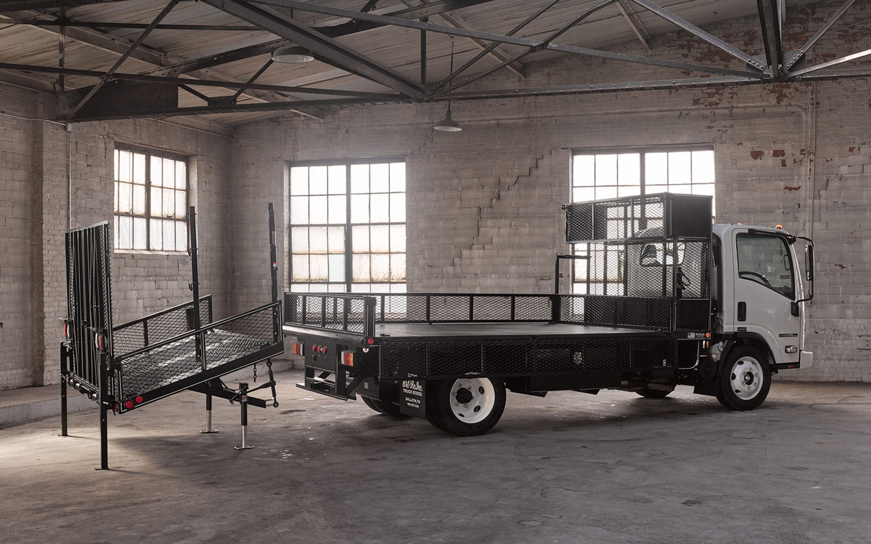 Dovetail Truck Bed | Wil-Ro Truck Bodies