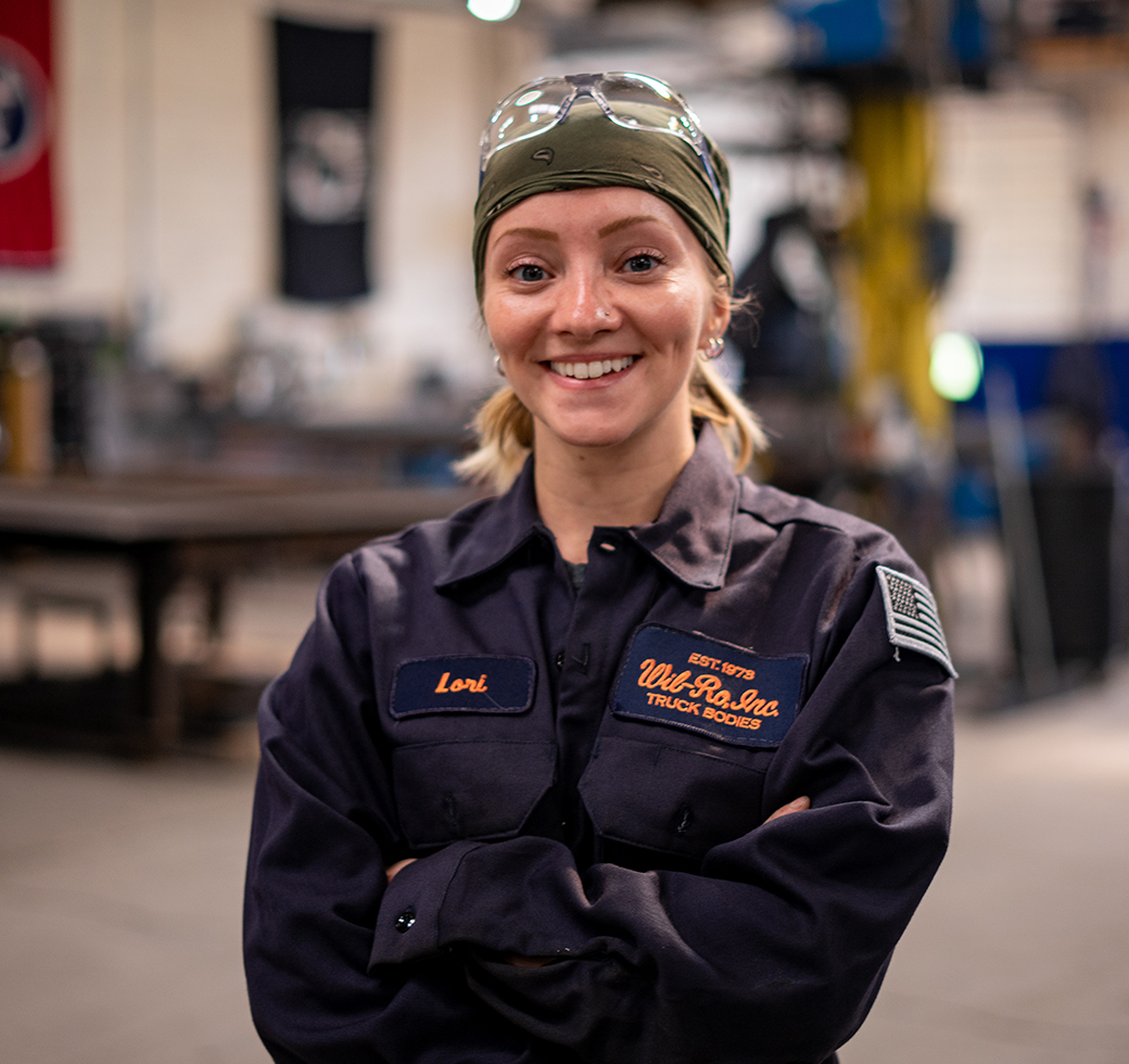 Lori_Miller Lori Miller, Welder